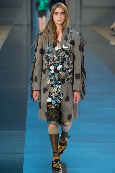 Look 6